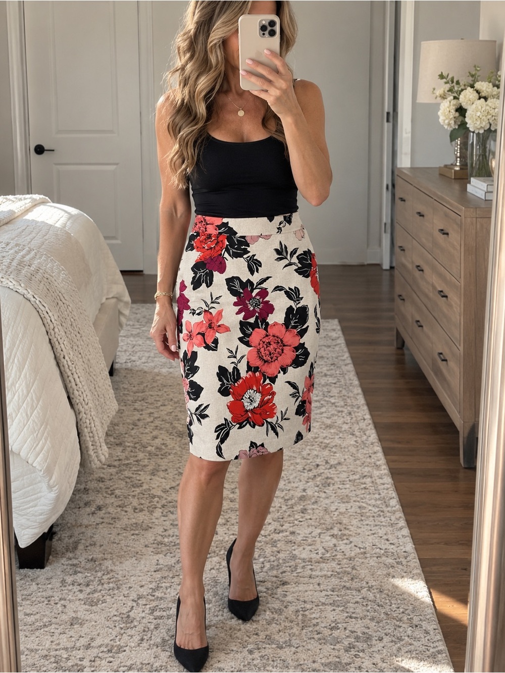 Ann Taylor NWT floral pencil skirt 8 officecore romantic garden party
